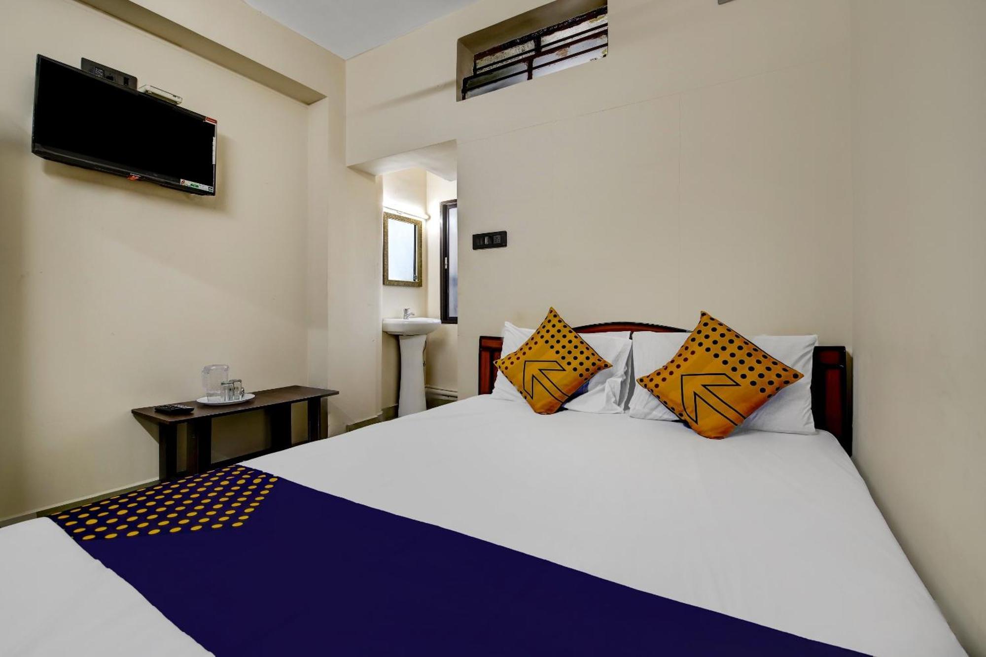 Spot On 73621 Srinivasa Boarding And Lodging Jālahalli المظهر الخارجي الصورة